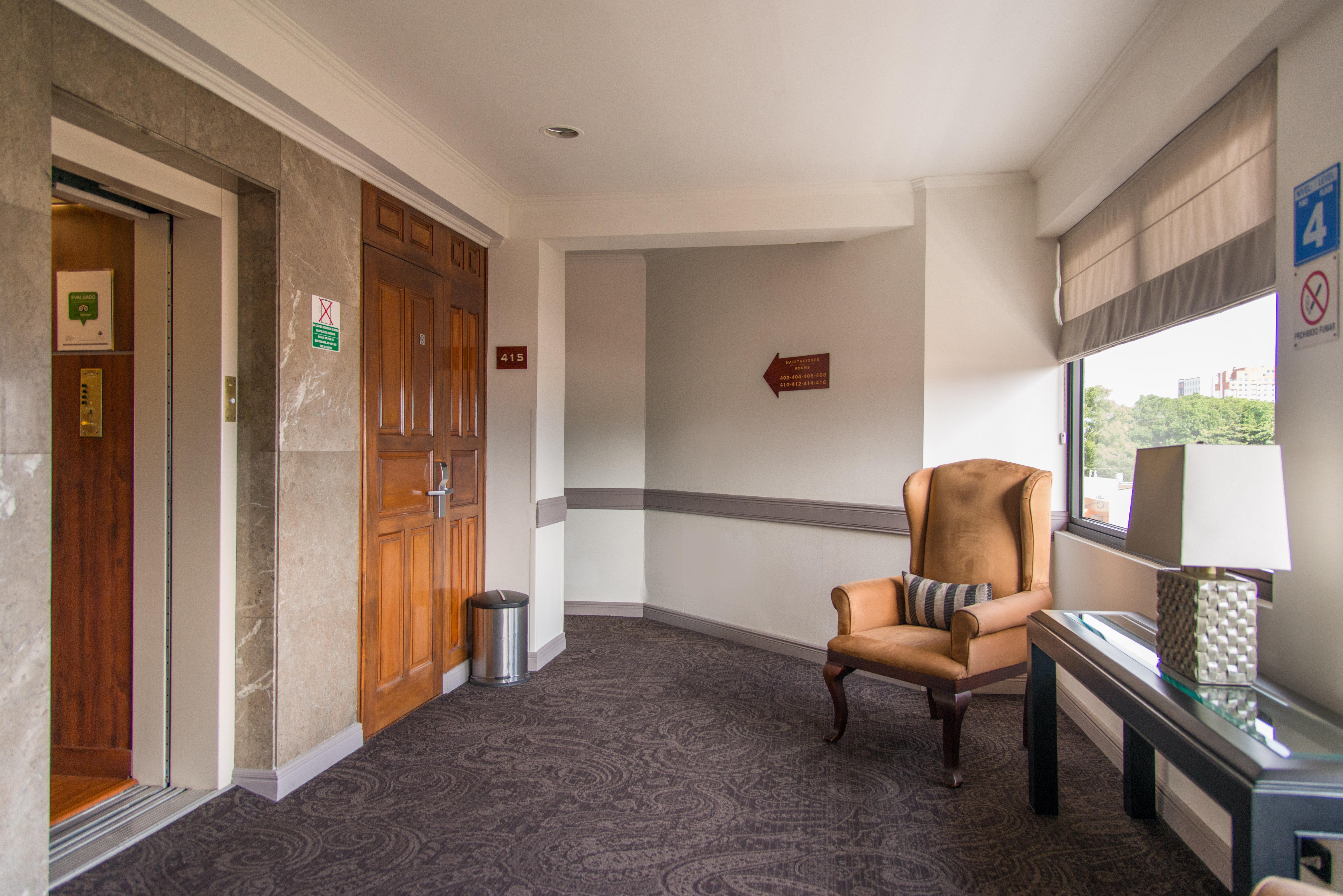 Parque Del Lago Boutique Hotel サンホセ エクステリア 写真