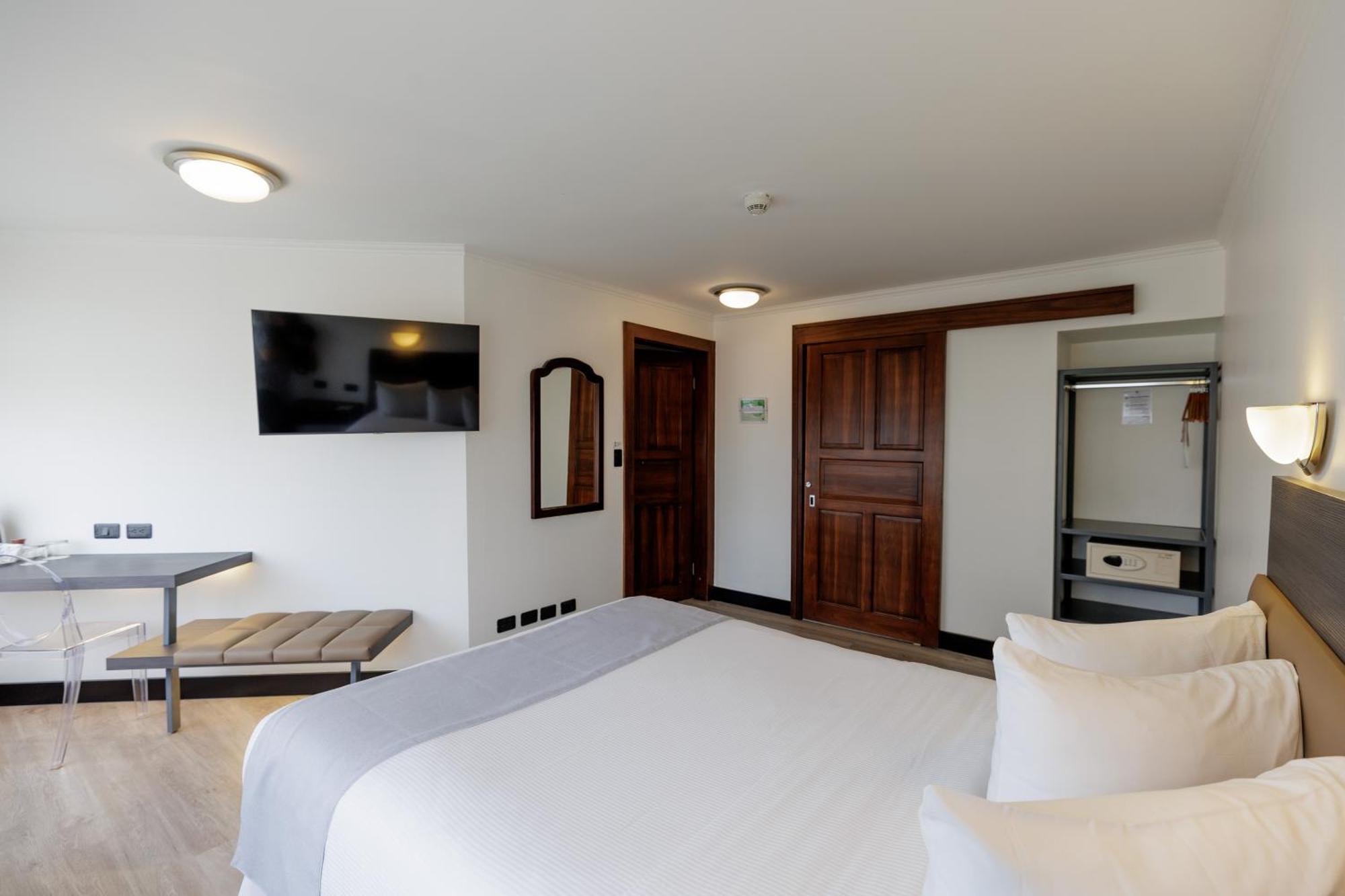 Parque Del Lago Boutique Hotel サンホセ 部屋 写真